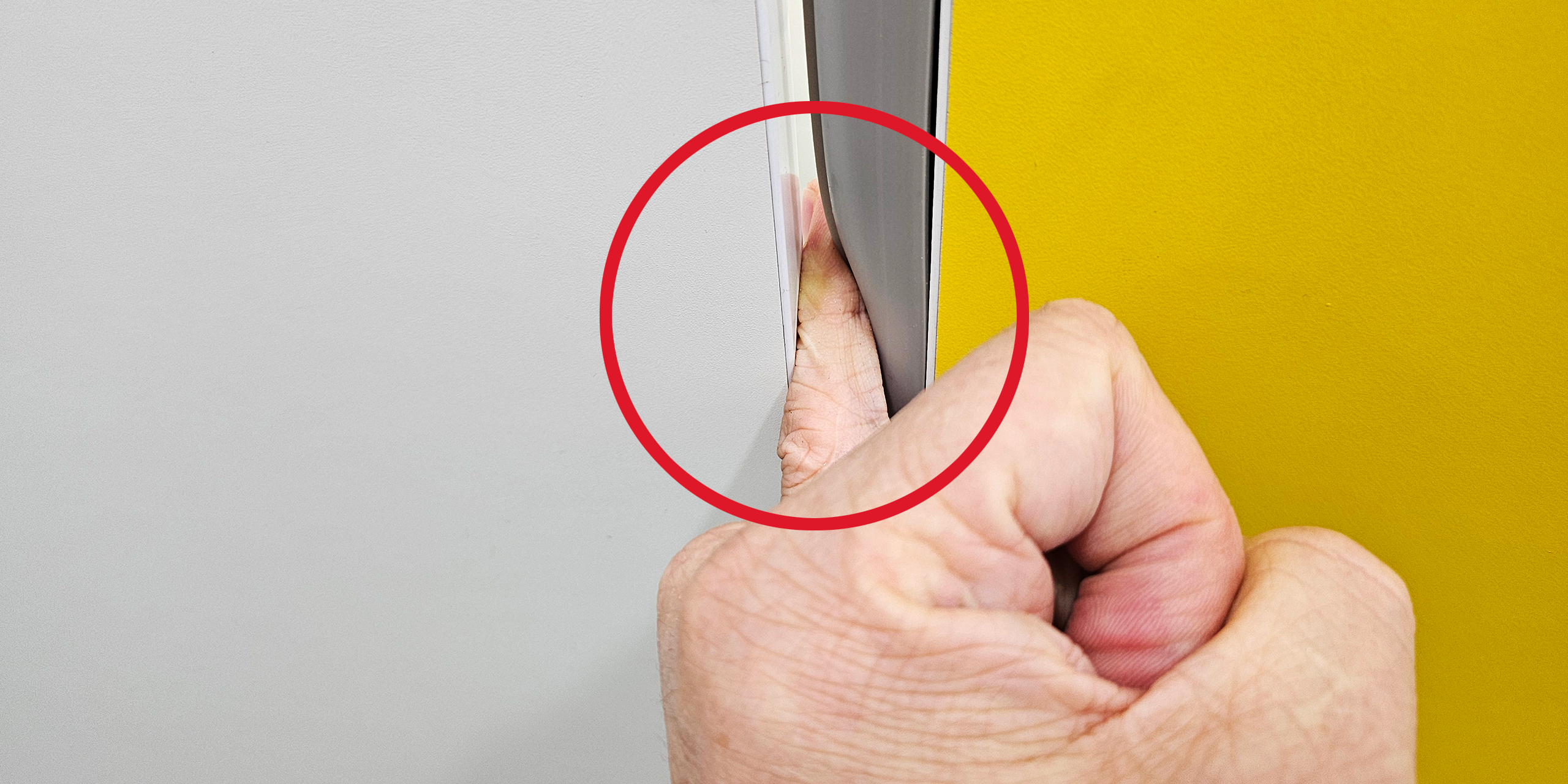 어린이 화장실칸막이